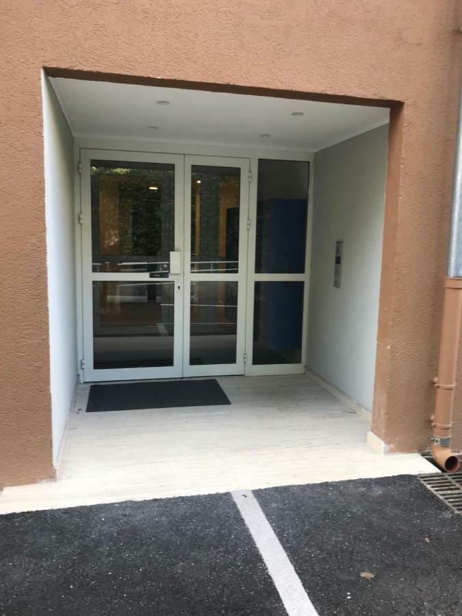 Les Studios D'Elena Annecy Exteriör bild